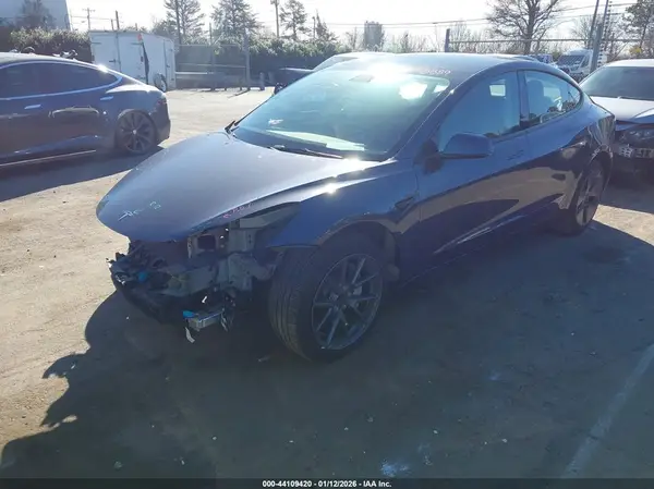 5YJ3E1EA4PF610985 2023 TESLA MODEL 3 - Image 2