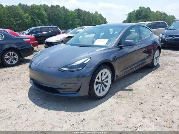 5YJ3E1EA4PF615457 2023 TESLA MODEL 3 - Image 2
