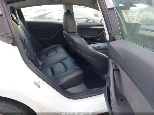 5YJ3E1EA4PF616320 2023 TESLA MODEL 3 - Image 8