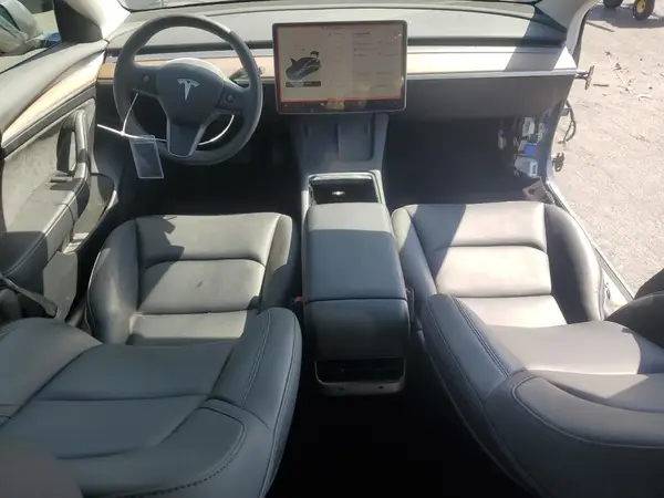 5YJ3E1EA4PF616821 2023 TESLA MODEL 3 - Image 8