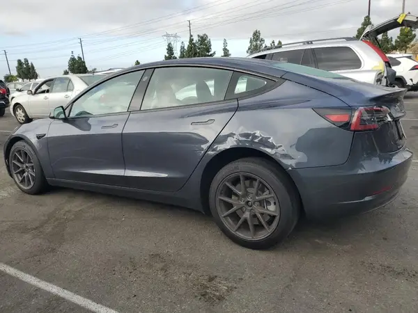 5YJ3E1EA4PF618245 2023 TESLA MODEL 3 - Image 2