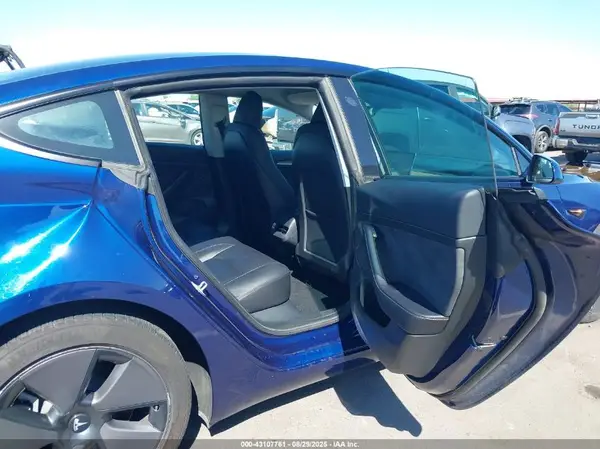 5YJ3E1EA4PF618858 2023 TESLA MODEL 3 - Image 8