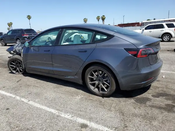5YJ3E1EA4PF619007 2023 TESLA MODEL 3 - Image 2