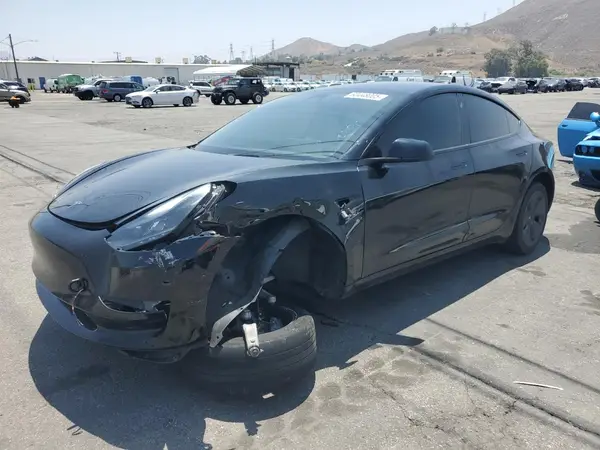 5YJ3E1EA4PF626703 2023 TESLA MODEL 3 - Image 1