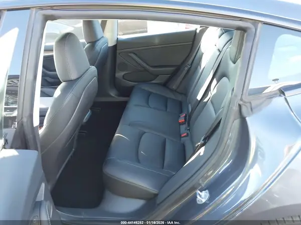 5YJ3E1EA4PF638883 2023 TESLA MODEL 3 - Image 8