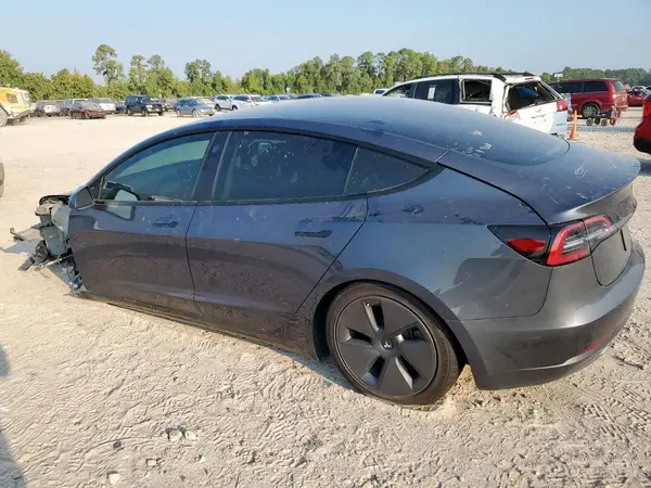 5YJ3E1EA4PF641198 2023 TESLA MODEL 3 - Image 2