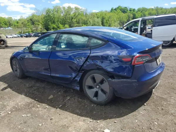 5YJ3E1EA4PF644831 2023 TESLA MODEL 3 - Image 2