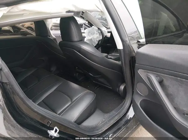 5YJ3E1EA4PF645316 2023 TESLA MODEL 3 - Image 8