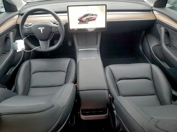 5YJ3E1EA4PF647423 2023 TESLA MODEL 3 - Image 8
