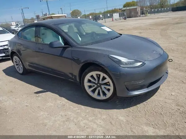 5YJ3E1EA4PF657238 2023 TESLA MODEL 3 - Image 1