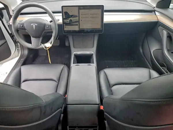 5YJ3E1EA4PF664013 2023 TESLA MODEL 3 - Image 8