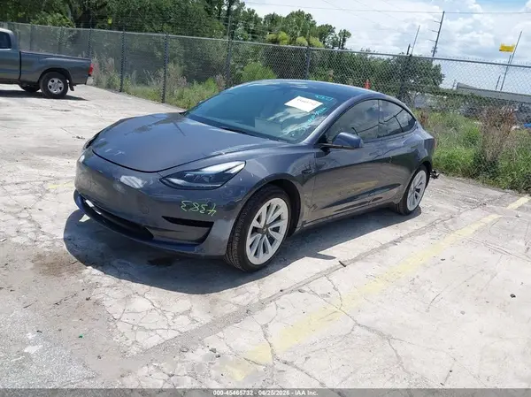 5YJ3E1EA4PF666165 2023 TESLA MODEL 3 - Image 2