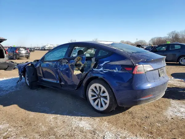 5YJ3E1EA4PF669048 2023 TESLA MODEL 3 - Image 2