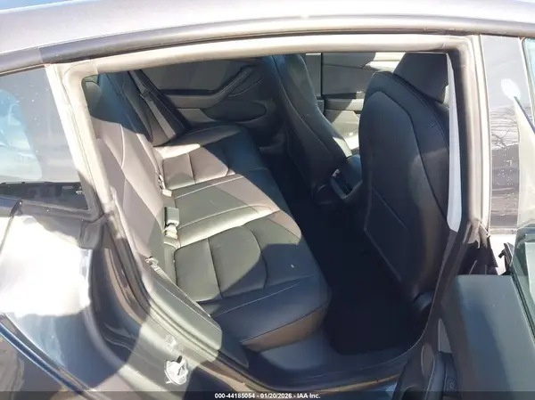 5YJ3E1EA4PF669471 2023 TESLA MODEL 3 - Image 8