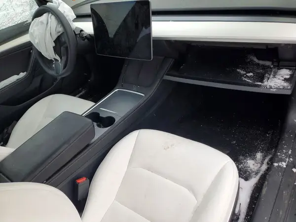 5YJ3E1EA4PF670068 2023 TESLA MODEL 3 - Image 8