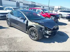 5YJ3E1EA4PF676792 2023 TESLA MODEL 3