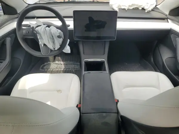 5YJ3E1EA4PF677831 2023 TESLA MODEL 3 - Image 8