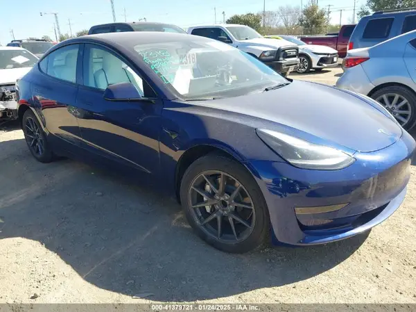 5YJ3E1EA4PF677859 2023 TESLA MODEL 3 - Image 1