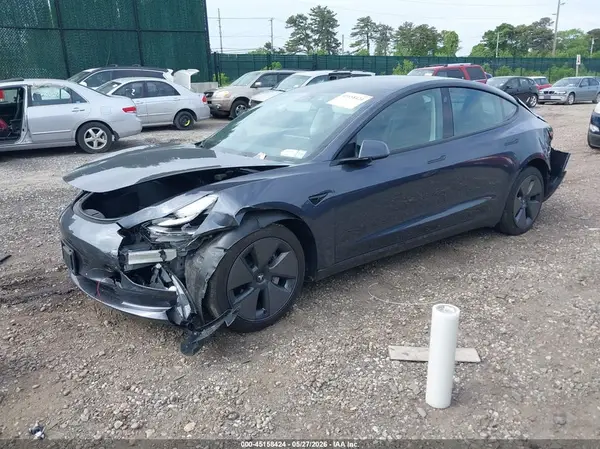 5YJ3E1EA4PF677974 2023 TESLA MODEL 3 - Image 2