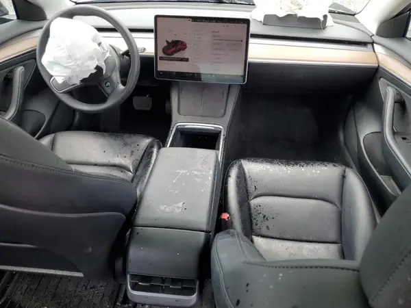 5YJ3E1EA4PF679529 2023 TESLA MODEL 3 - Image 8