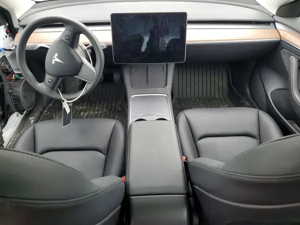5YJ3E1EA4PF682124 2023 TESLA MODEL 3 - Image 8