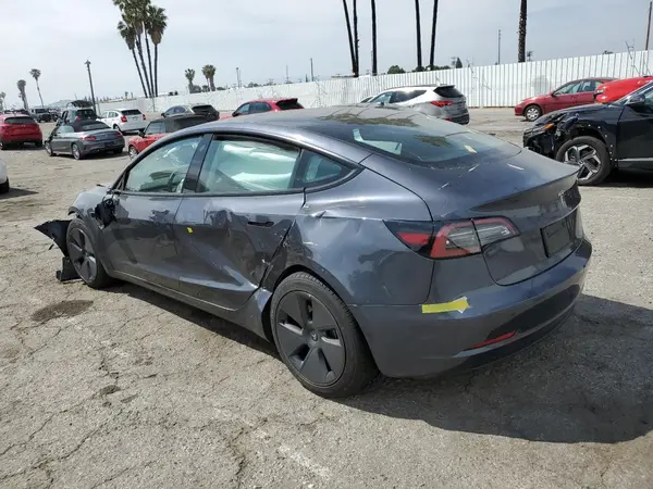 5YJ3E1EA4PF683709 2023 TESLA MODEL 3 - Image 2