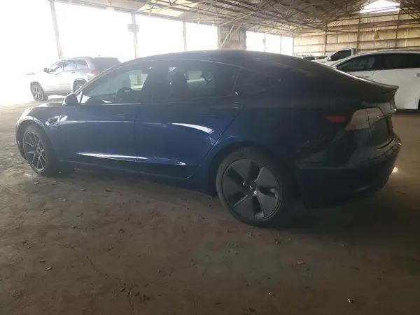 5YJ3E1EA4PF686674 2023 TESLA MODEL 3 - Image 2