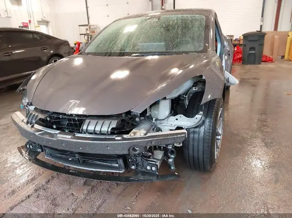 5YJ3E1EA4PF688361 2023 TESLA MODEL 3 - Image 2