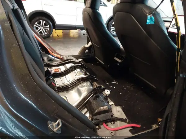 5YJ3E1EA4PF688361 2023 TESLA MODEL 3 - Image 8