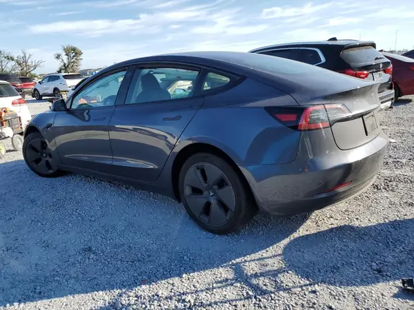5YJ3E1EA4PF693723 2023 TESLA MODEL 3 - Image 2