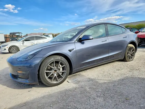 5YJ3E1EA4PF694080 2023 TESLA MODEL 3 - Image 1