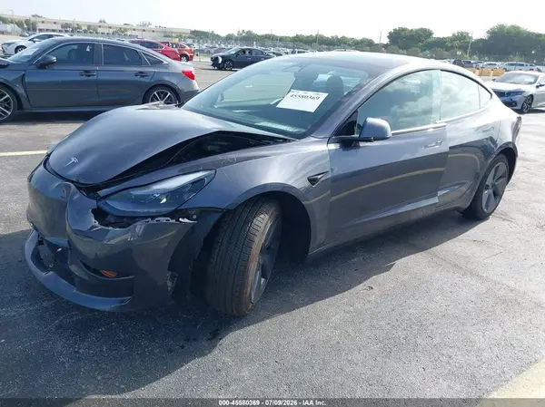 5YJ3E1EA4PF694130 2023 TESLA MODEL 3 - Image 2