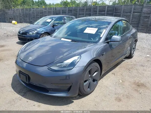 5YJ3E1EA4PF694760 2023 TESLA MODEL 3 - Image 2