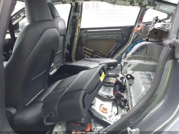 5YJ3E1EA4PF695116 2023 TESLA MODEL 3 - Image 8