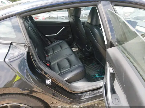 5YJ3E1EA4PF695276 2023 TESLA MODEL 3 - Image 8