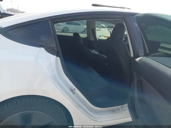 5YJ3E1EA4PF697450 2023 TESLA MODEL 3 - Image 8