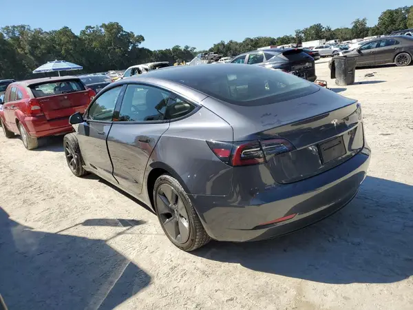 5YJ3E1EA4PF700251 2023 TESLA MODEL 3 - Image 2