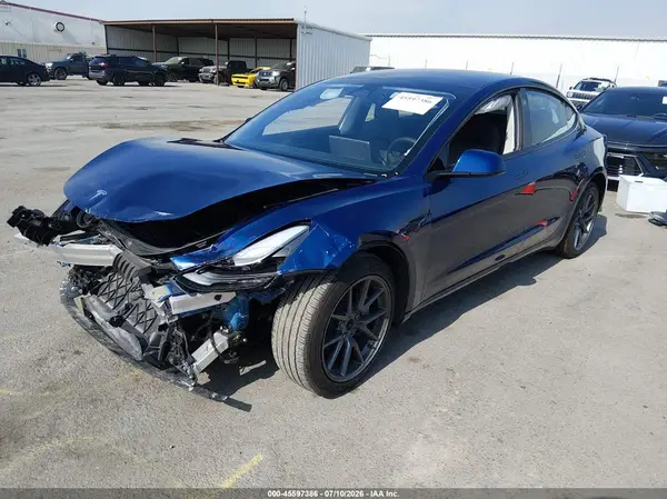 5YJ3E1EA4PF704008 2023 TESLA MODEL 3 - Image 2