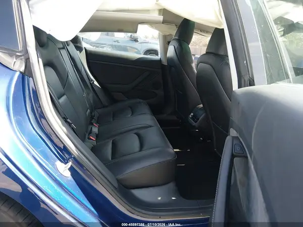 5YJ3E1EA4PF704008 2023 TESLA MODEL 3 - Image 8