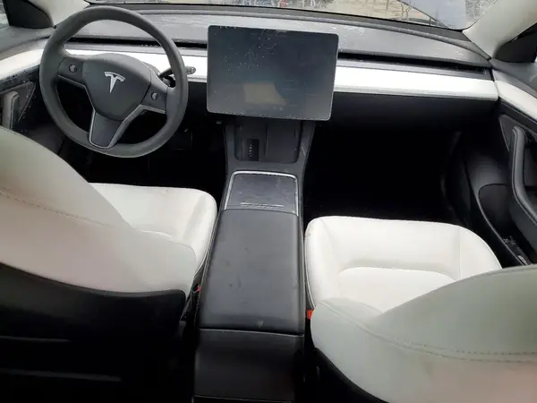 5YJ3E1EA4PF704137 2023 TESLA MODEL 3 - Image 8