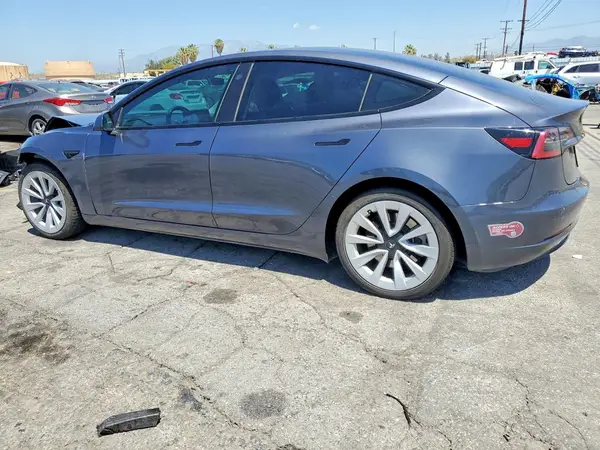 5YJ3E1EA4PF706244 2023 TESLA MODEL 3 - Image 2