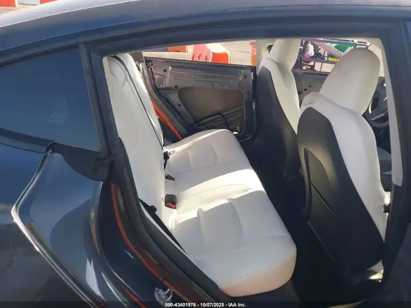 5YJ3E1EA4PF708155 2023 TESLA MODEL 3 - Image 8