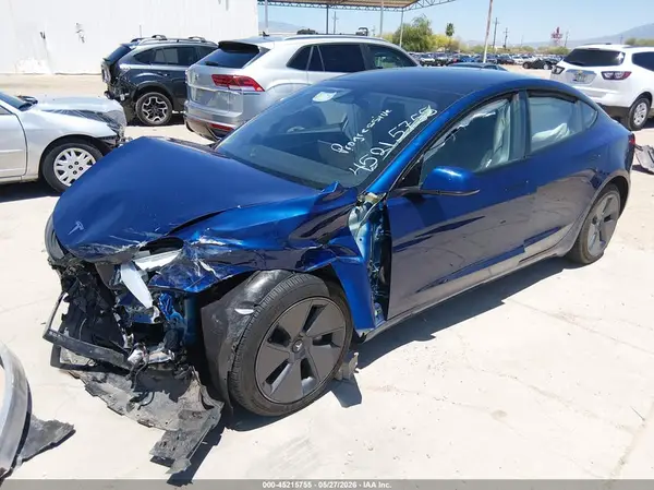 5YJ3E1EA4PF712500 2023 TESLA MODEL 3 - Image 2