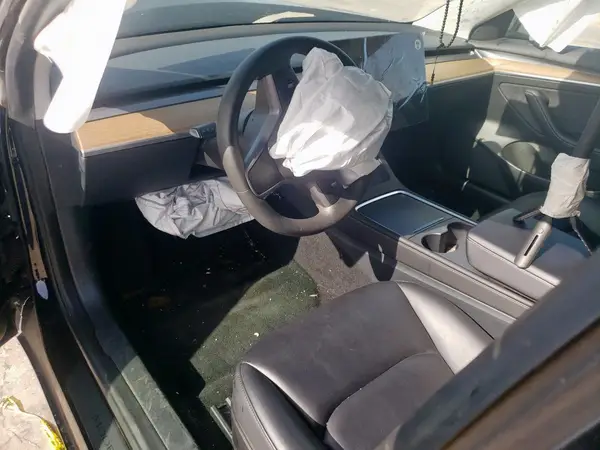 5YJ3E1EA4PF713100 2023 TESLA MODEL 3 - Image 8