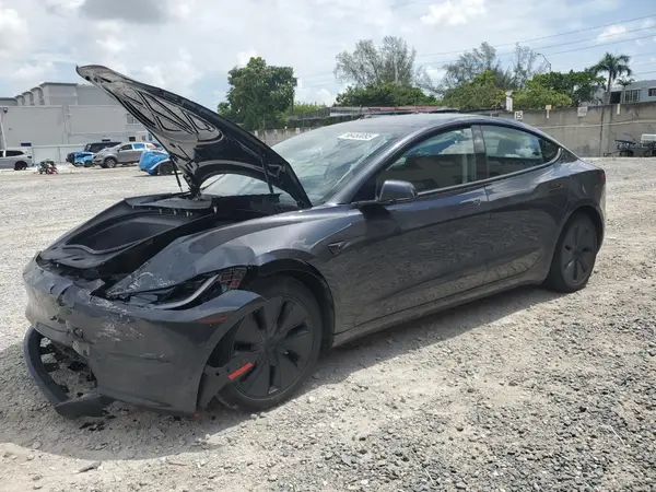 5YJ3E1EA4RF717926 2024 TESLA MODEL 3 - Image 1