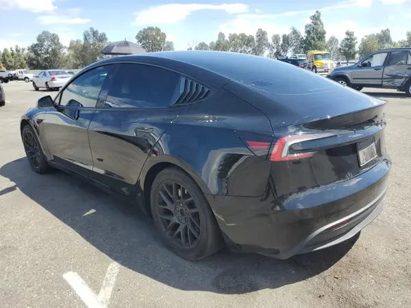 5YJ3E1EA4RF722656 2024 TESLA MODEL 3 - Image 2