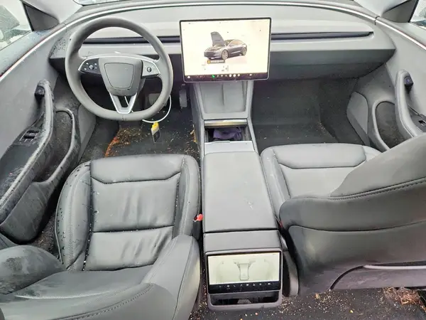 5YJ3E1EA4RF722883 2024 TESLA MODEL 3 - Image 8