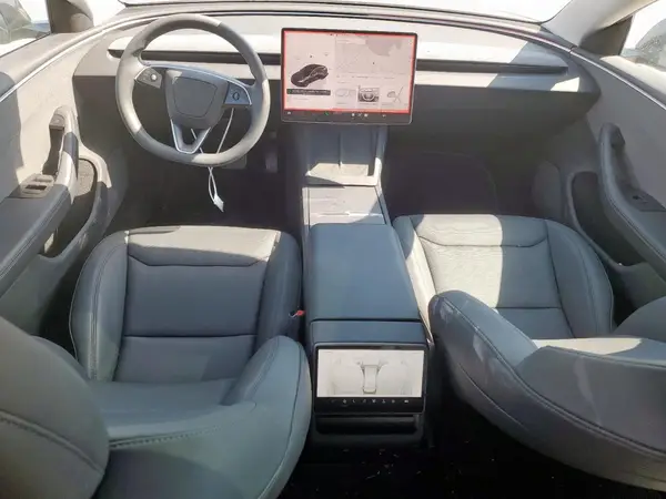 5YJ3E1EA4RF726318 2024 TESLA MODEL 3 - Image 8