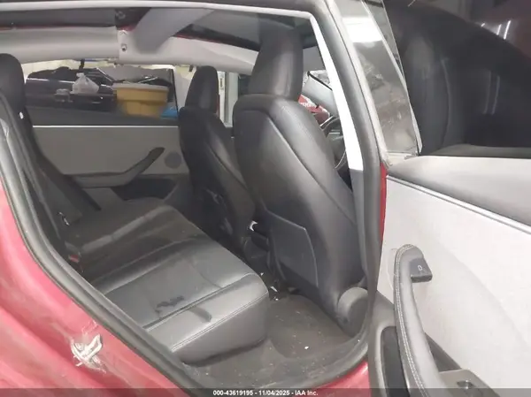 5YJ3E1EA4RF727503 2024 TESLA MODEL 3 - Image 8