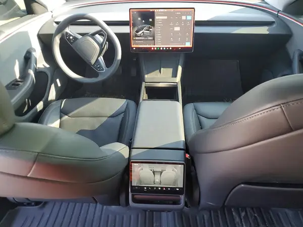 5YJ3E1EA4RF730336 2024 TESLA MODEL 3 - Image 8